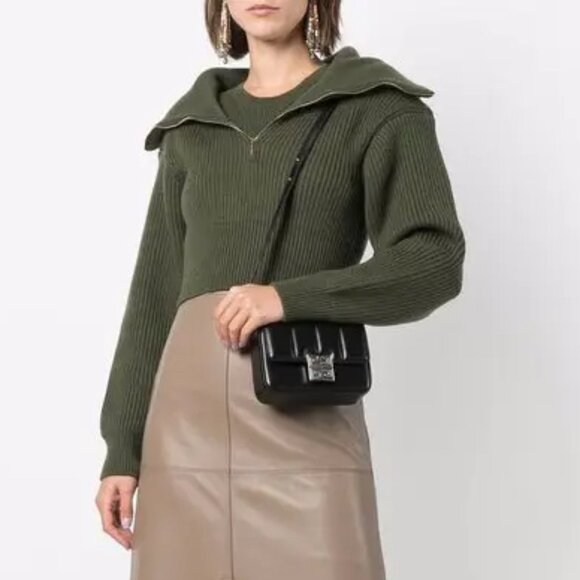 NWT Authentic Givenchy  small 4g quilted shoulder bag - Picture 9 of 9